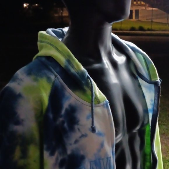 MOMENTUM PERFORMANCE OUTFITTERS VINTAGE "TRAVERSE" EMBROIDERED FULL ZIP HOODIE P - Picture 1 of 16